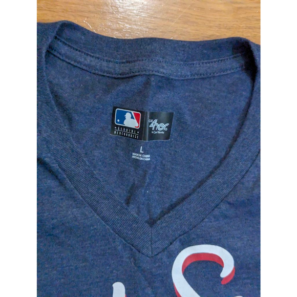 Boston Red Sox NWT Women's Short Sleeve V-neck Tee Large - Picture 3 of 11